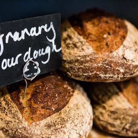 Whitehouse Rye Bed & Breakfast Ngoại thất bức ảnh Granary Sourdough