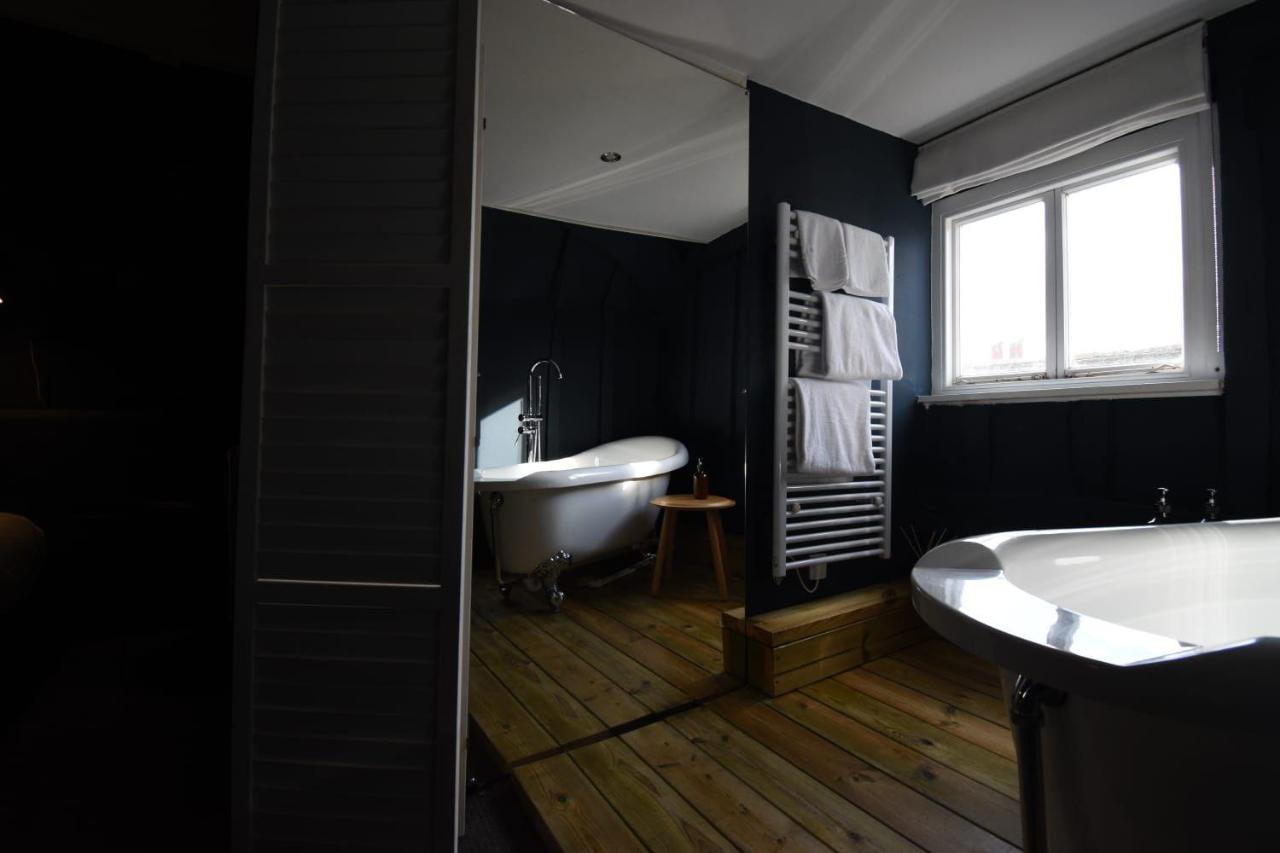 Whitehouse Rye Bed & Breakfast Ngoại thất bức ảnh Bathroom