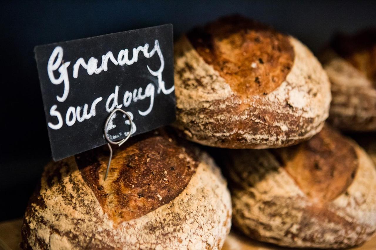 Whitehouse Rye Bed & Breakfast Ngoại thất bức ảnh Granary Sourdough